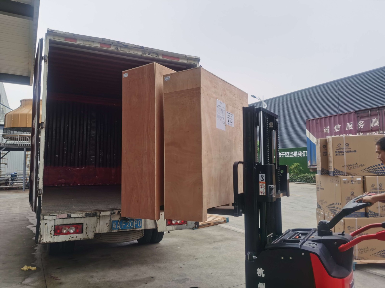 news-NULITE-2,800 Pieces Air Source Heat Pumps Delivery-img-1